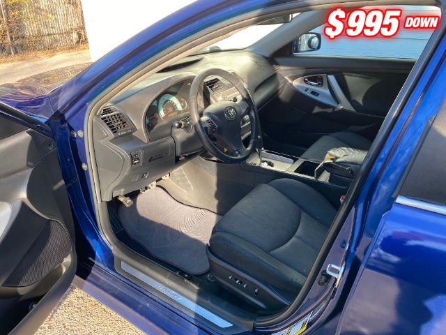 Toyota Camry Vehicle Image 05