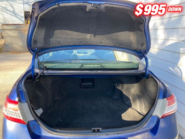 Toyota Camry Vehicle Image 07