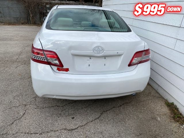 Toyota Camry Vehicle Image 04