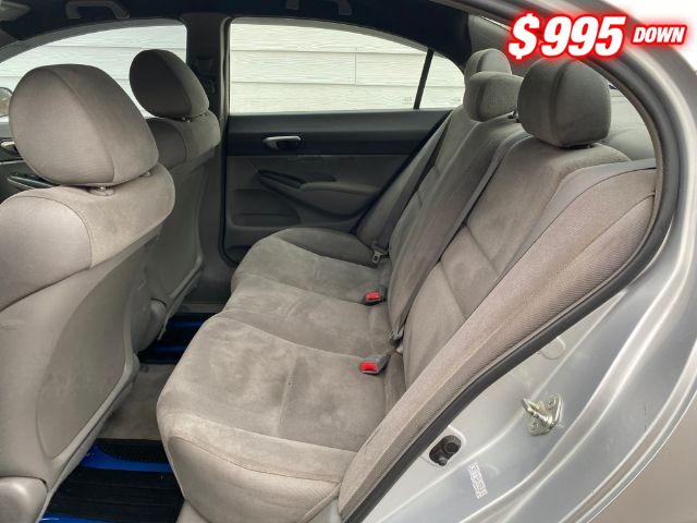 Honda Civic Sedan Vehicle Full-screen Gallery Image 06