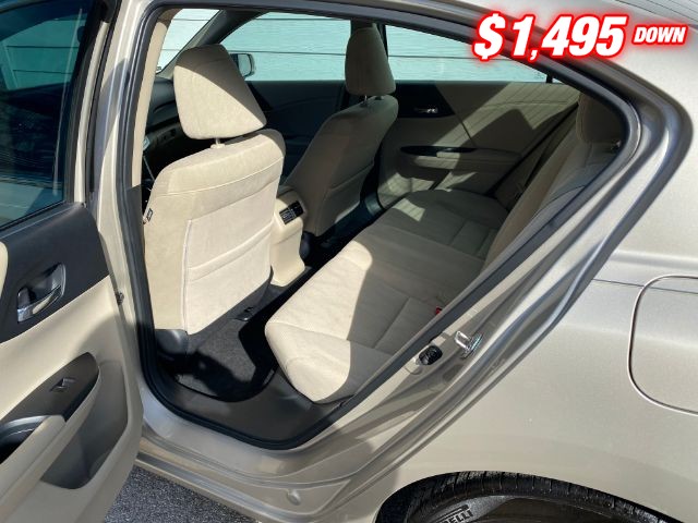 Honda Accord Sedan Vehicle Image 06