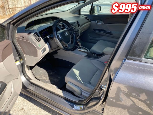 Honda Civic Sedan Vehicle Full-screen Gallery Image 05