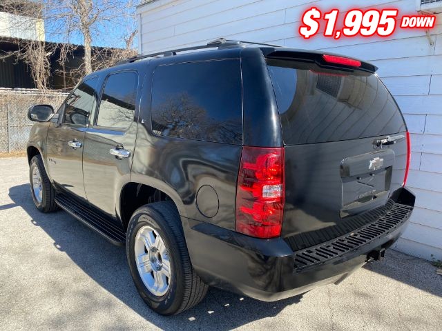 Chevrolet Tahoe Vehicle Image 03