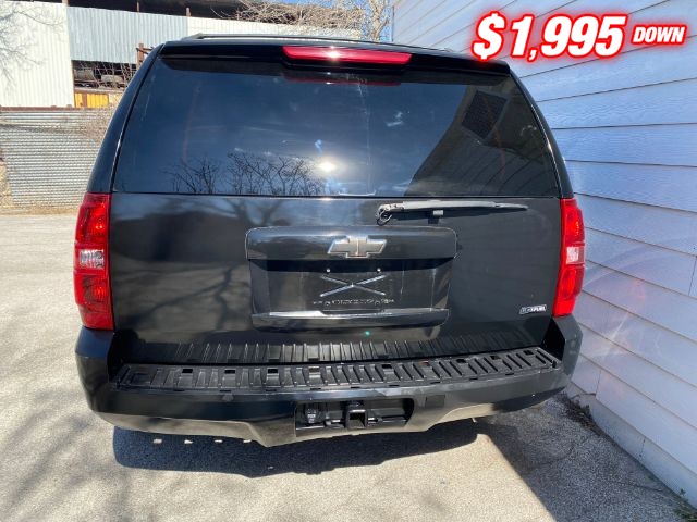 Chevrolet Tahoe Vehicle Image 04