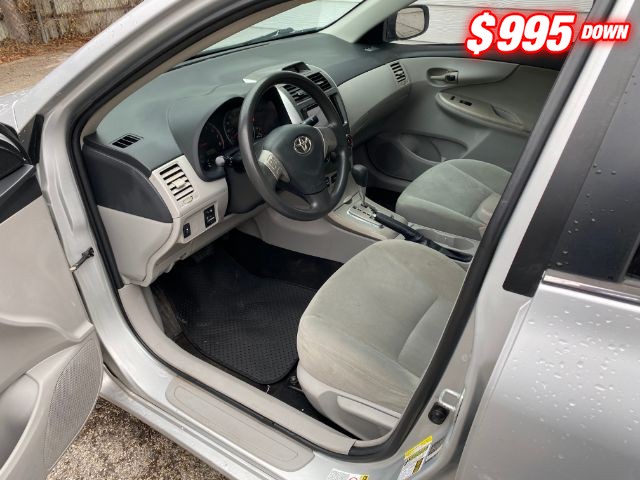 Toyota Corolla Vehicle Image 05