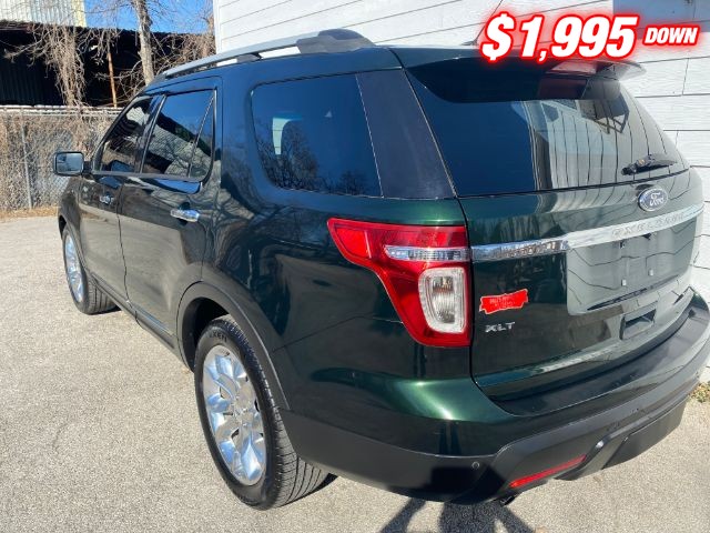 Ford Explorer Vehicle Image 03