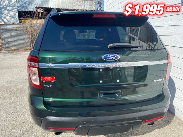 Ford Explorer Vehicle Image 04