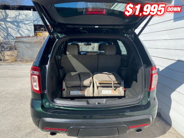 Ford Explorer Vehicle Image 05