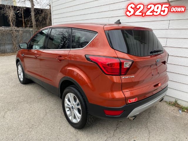 Ford Escape Vehicle Image 03