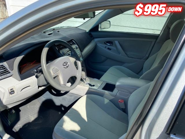 Toyota Camry Vehicle Image 05