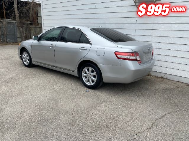 Toyota Camry Vehicle Image 03