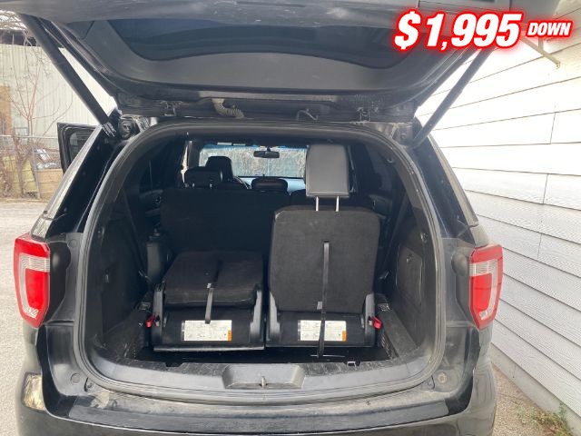 Ford Explorer Vehicle Image 07