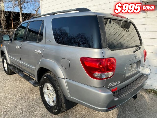 Toyota Sequoia Vehicle Image 03