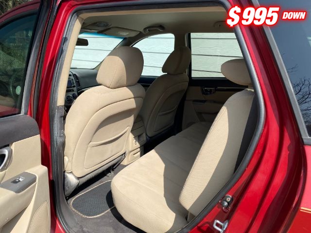 Hyundai Santa Fe Vehicle Image 06