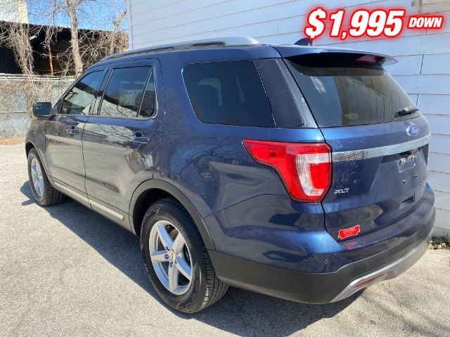 Ford Explorer Vehicle Image 03