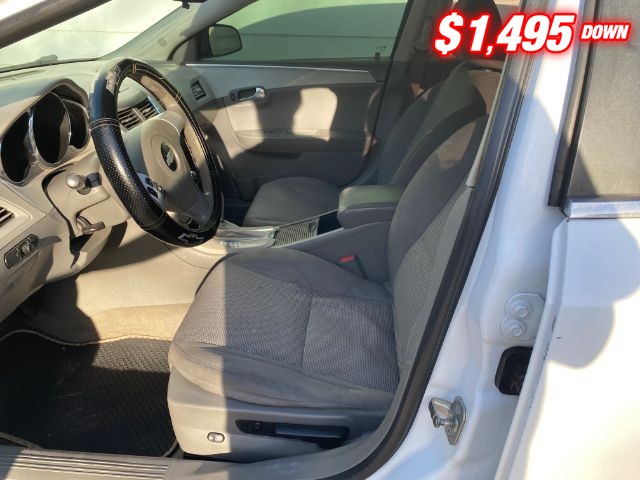 Chevrolet Malibu Vehicle Image 05