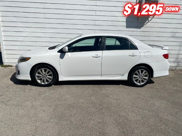 Toyota Corolla Vehicle Image 02