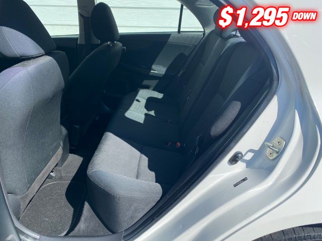 Toyota Corolla Vehicle Image 06