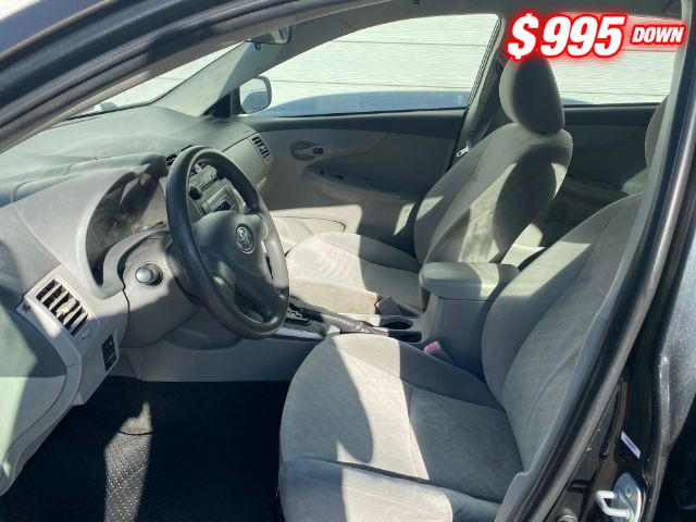 Toyota Corolla Vehicle Image 05