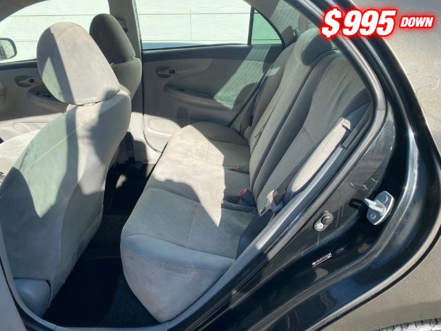 Toyota Corolla Vehicle Image 06