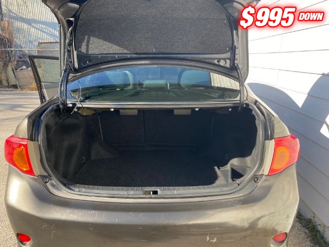 Toyota Corolla Vehicle Image 07