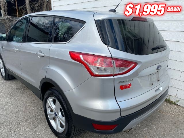 Ford Escape Vehicle Image 03