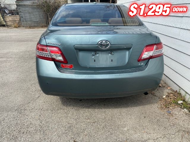 Toyota Camry Vehicle Image 04