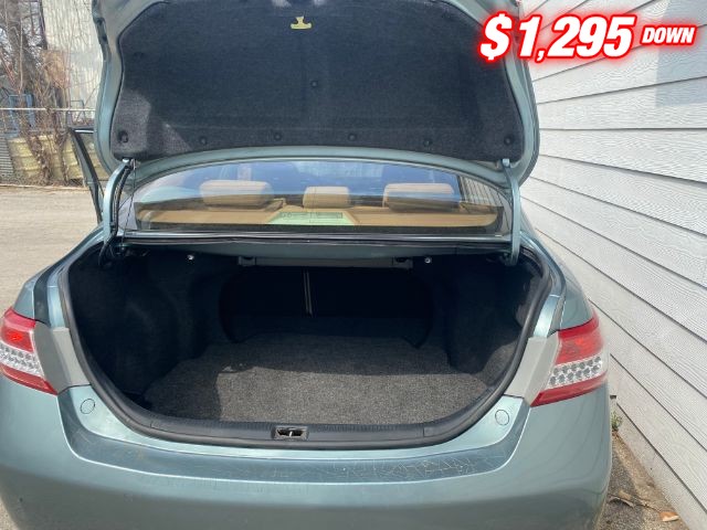 Toyota Camry Vehicle Image 07