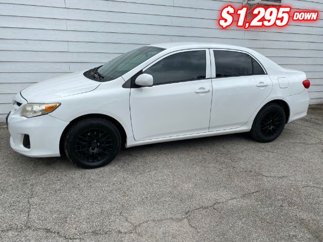 Toyota Corolla Vehicle Image 02