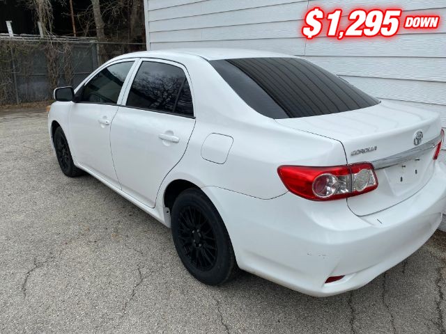 Toyota Corolla Vehicle Image 03