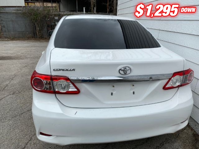 Toyota Corolla Vehicle Image 04