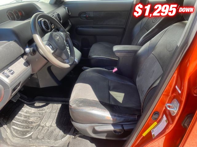 Scion xB Vehicle Image 05