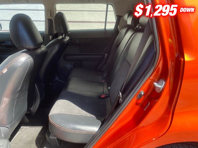 Scion xB Vehicle Image 06