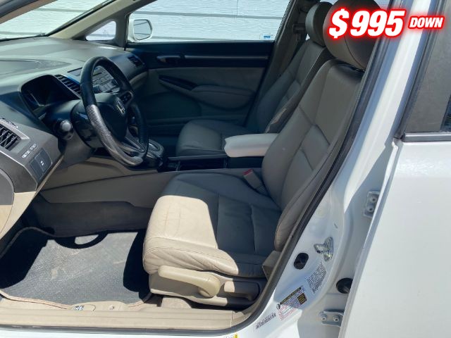 Honda Civic Sedan Vehicle Image 05