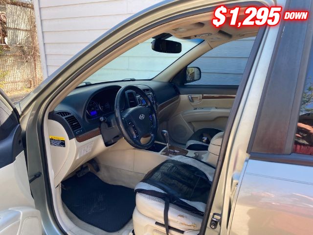 Hyundai Santa Fe Vehicle Image 06