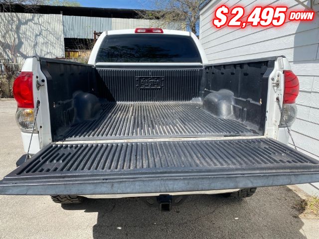 Toyota Tundra 2WD Truck Vehicle Image 05