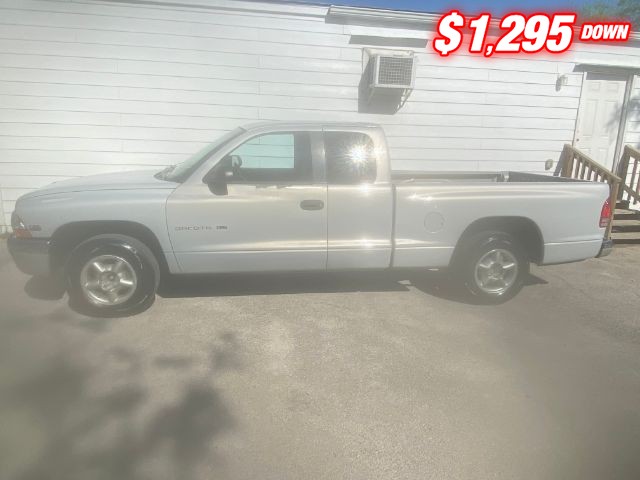 Dodge Dakota Vehicle Image 02