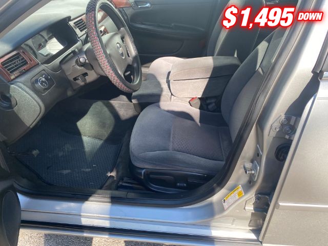 Chevrolet Impala Vehicle Image 05