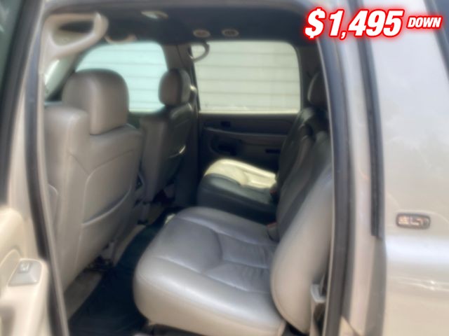 GMC Yukon XL Vehicle Image 06