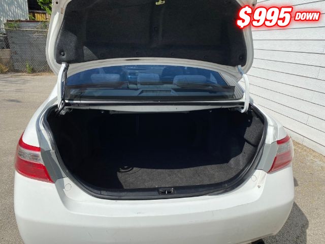 Toyota Camry Vehicle Image 05