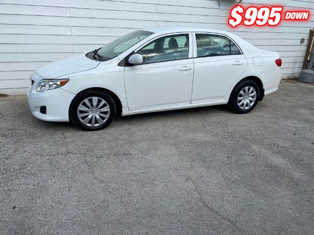 Toyota Corolla Vehicle Image 02