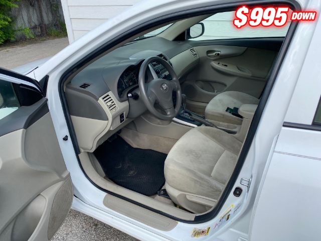 Toyota Corolla Vehicle Image 06