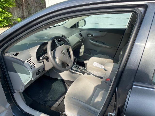 Toyota Corolla Vehicle Image 06