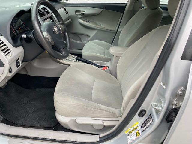 Toyota Corolla Vehicle Image 05