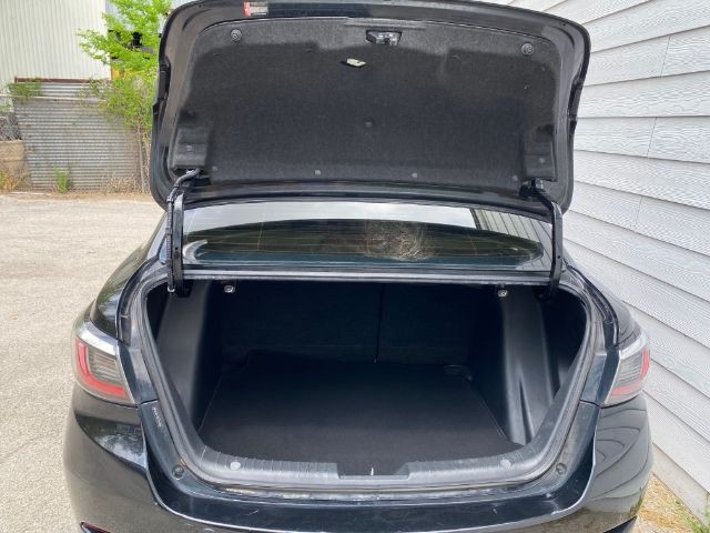 Toyota Yaris iA Vehicle Image 07