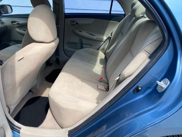 Toyota Corolla Vehicle Image 05