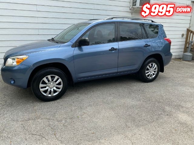 Toyota RAV4 Vehicle Image 02