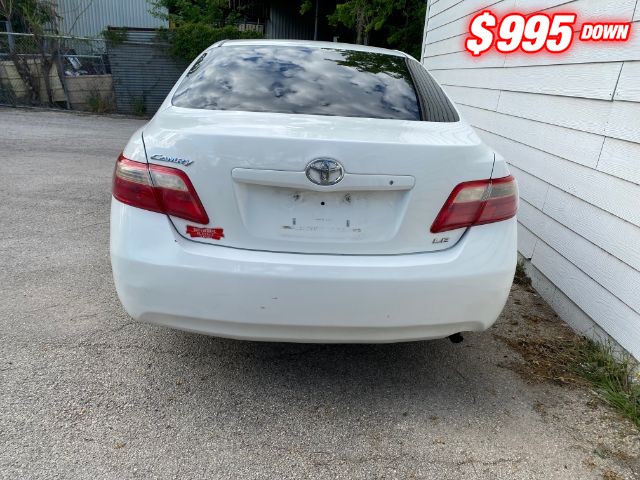 Toyota Camry Vehicle Image 04