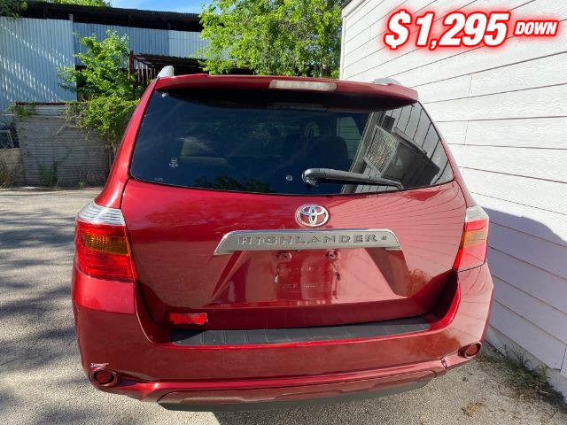 Toyota Highlander Vehicle Image 04