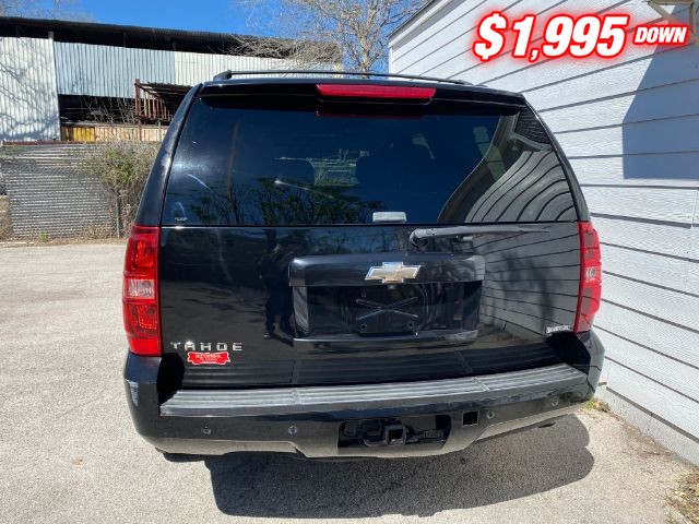 Chevrolet Tahoe Vehicle Image 04